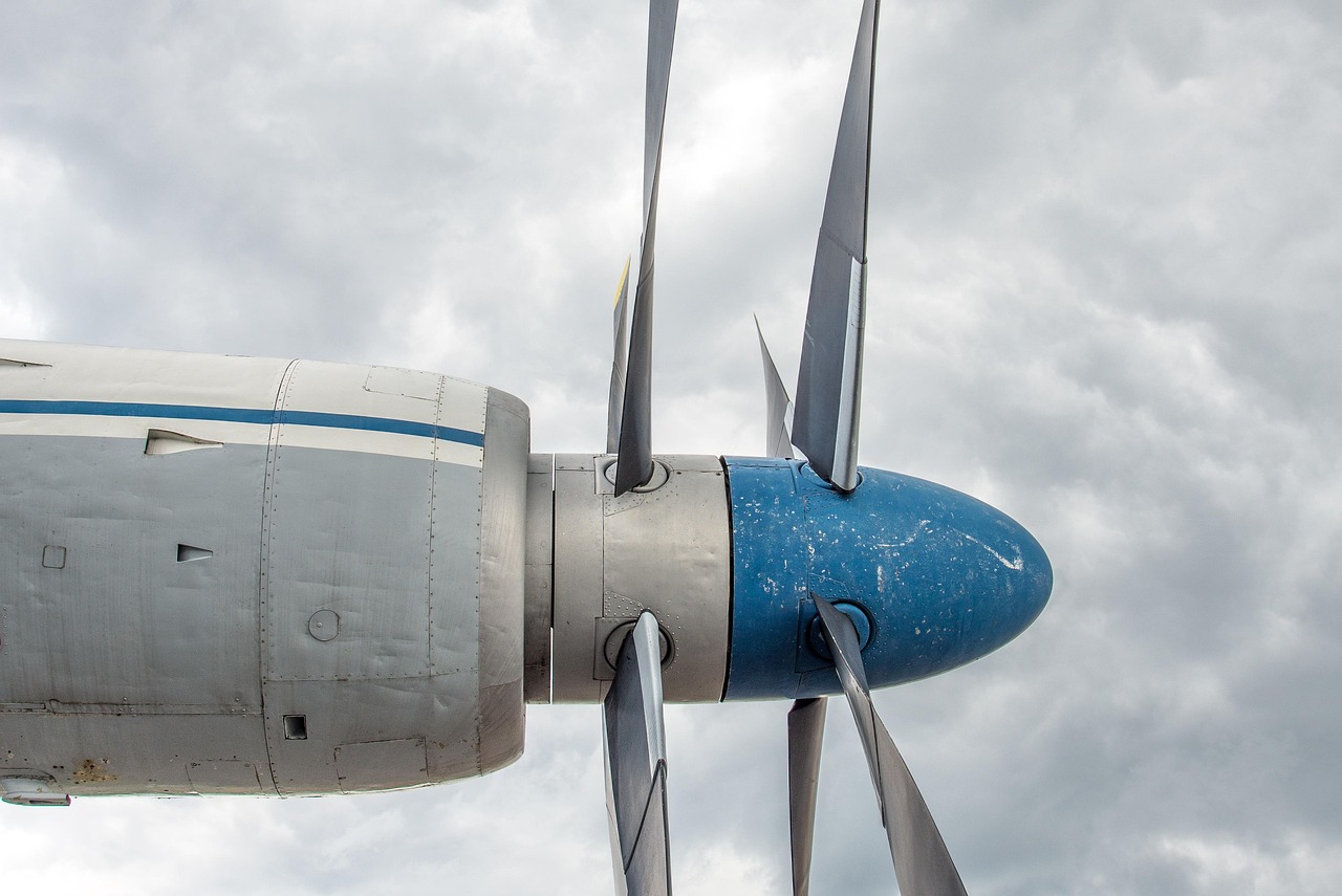 services-02 propellers, aircraft, detail, propeller plane, antanov, flyer, flight, engine, airline travel, aviation, flying, rotor, technology, aircraft, engine, aviation, aviation, aviation, aviation, aviation